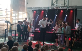 Wspólne wykonanie piosenki