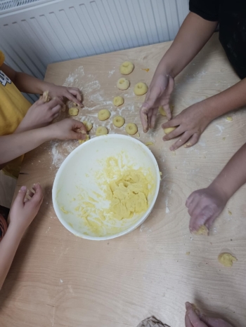 cd0fd315-66ff-4c71-a5c9-4ae88a8df2ba (1)