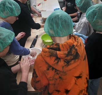 6f8bfc12-77fa-4f8d-acfa-34eaad2cc365