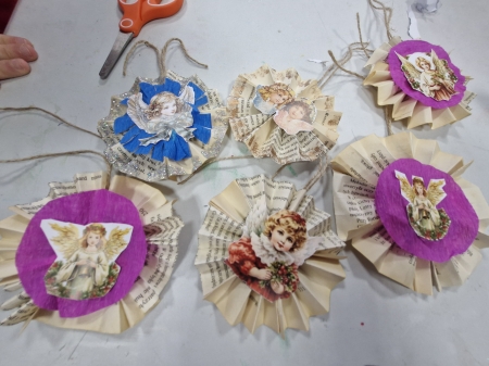 Warsztaty Świąteczne w Gminnej Bibliotece Publicznej w Krasieninie