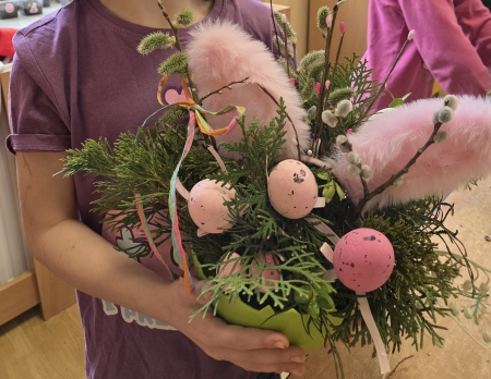 Wielkanocne stroiki na zajęciach otwartych dla Rodziców Biedroneczek 